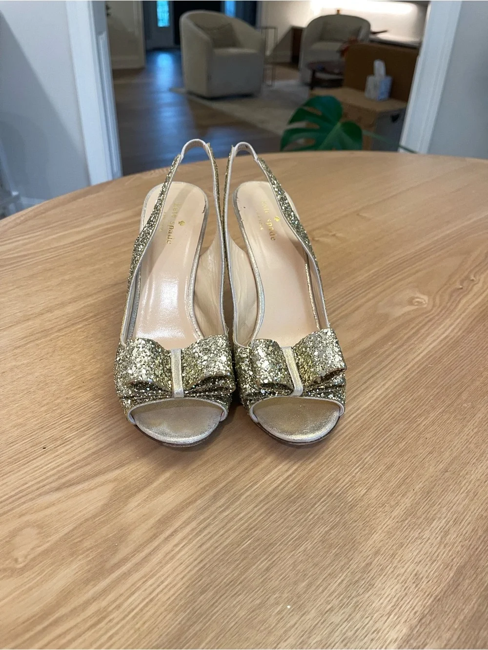 kate spade Charm Multi Platinum Glitter Gold Liquid Slingback Sandal 10B